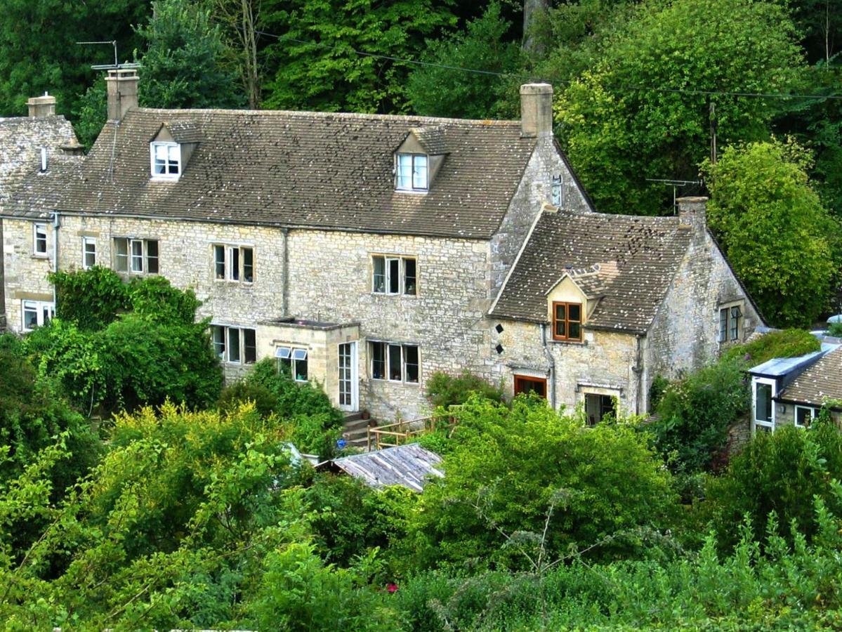 Dove Cottage Bisley  ภายนอก รูปภาพ