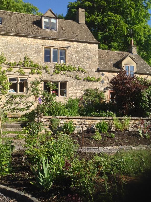 Dove Cottage Bisley  ภายนอก รูปภาพ